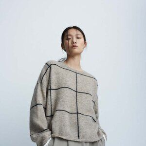 Cordera - Baby Alpaca Plaid Sweater in Taupe